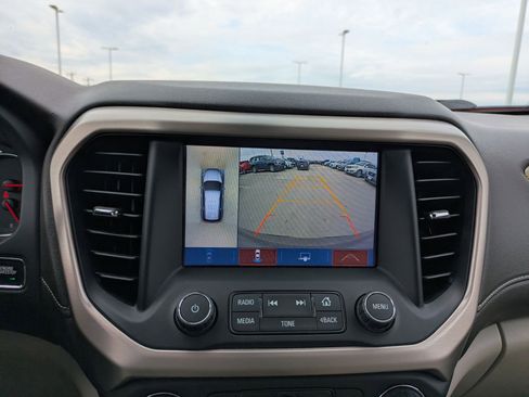 Used 2019 GMC Acadia Denali w/ Technology Package image 18