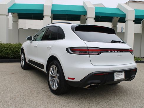 Certified 2026 Porsche Macan Turbo image 3