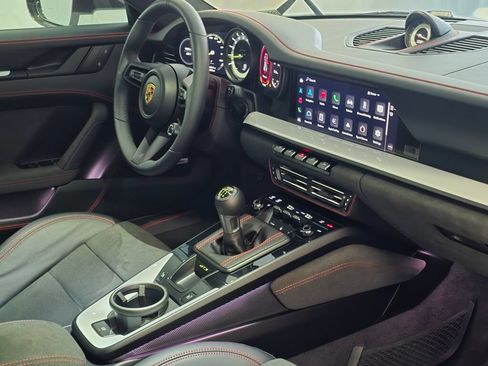 Certified 2022 Porsche 911 GT3 RWD image 20