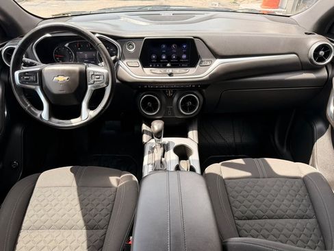 Used 2020 Chevrolet Blazer LT FWD image 21