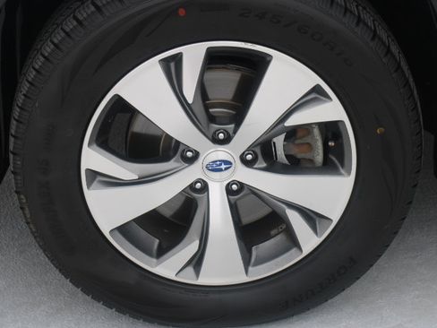 Used 2020 Subaru Ascent Premium w/ Convenience Package AWD/4WD image 9