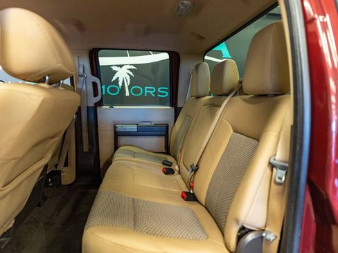 Used 2013 Ford F250 XLT w/ XLT Interior Pkg image 12