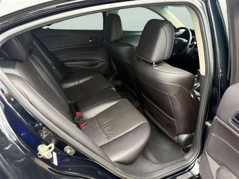 Used 2015 Acura ILX w/ Technology Package FWD image 20