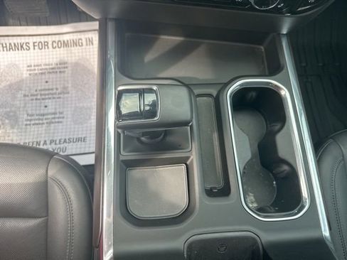 Used 2023 GMC Sierra 1500 SLT image 13