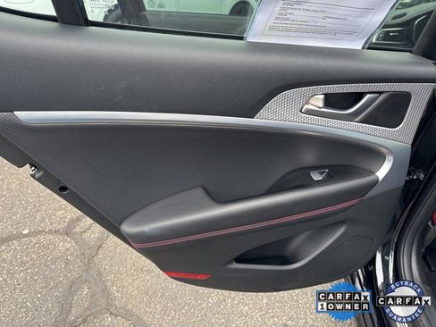 Used 2023 Genesis G70 2.0T w/ Sport Prestige Package image 33