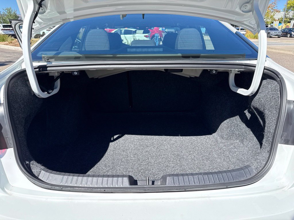 Used 2023 Volkswagen Jetta Sport FWD image 26