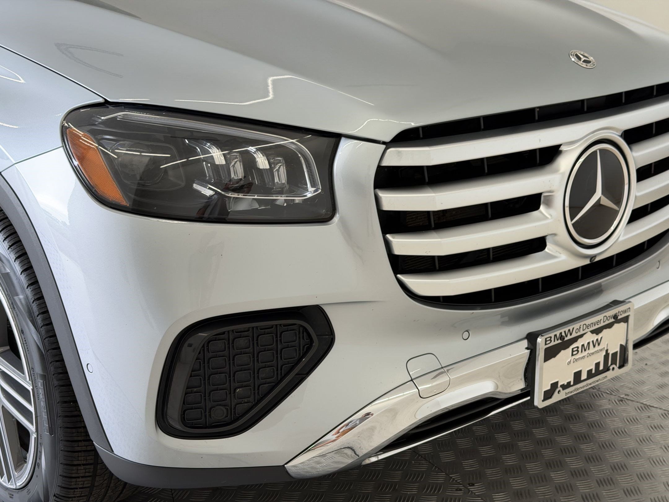 Used 2025 Mercedes-Benz GLS 450 4MATIC image 12