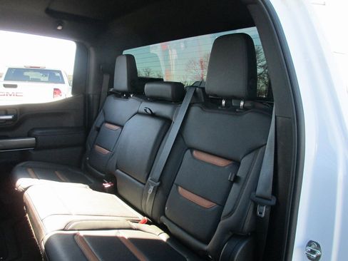 Used 2021 GMC Sierra 1500 AT4 image 19