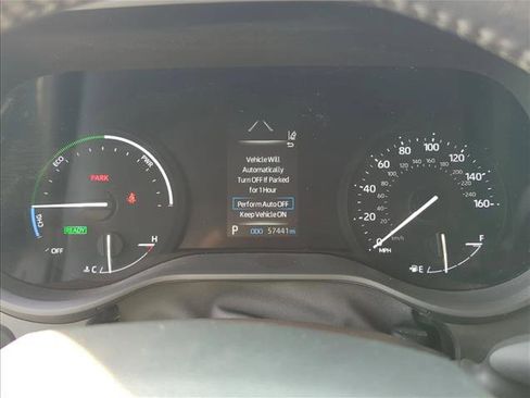 Used 2023 Toyota Sienna XLE w/ XLE Plus Package FWD image 16