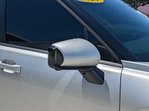 Used 2026 Hyundai Palisade SEL Premium FWD image 12