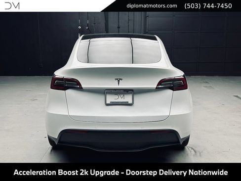 Used 2021 Tesla Model Y Long Range AWD/4WD image 6