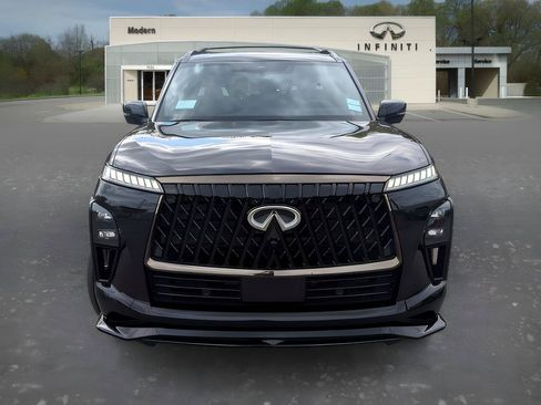 Certified 2026 INFINITI QX80 4WD w/ Sport Exterior Package image 2