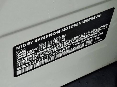 Used 2026 BMW 530i xDrive AWD/4WD image 27