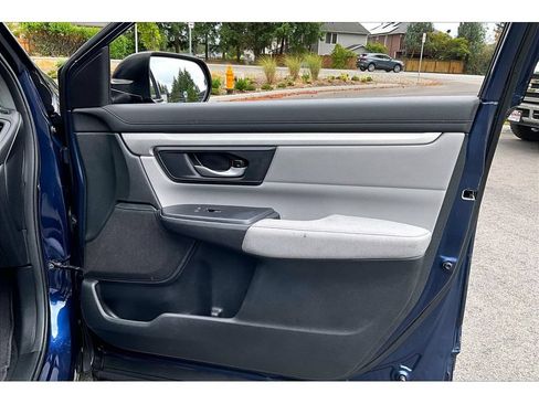 Used 2019 Honda CR-V LX image 23
