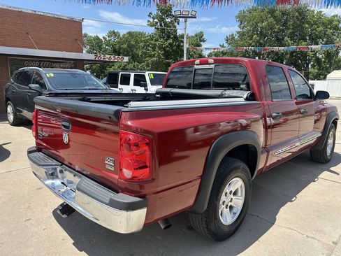 Used 2008 Dodge Dakota Laramie AWD/4WD image 6