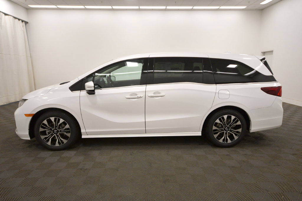 New 2027 Honda Odyssey Elite image 4