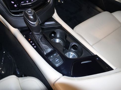 Used 2019 Cadillac CTS Luxury RWD image 41
