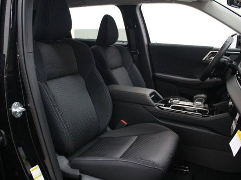 New 2026 Mitsubishi Outlander ES FWD image 19