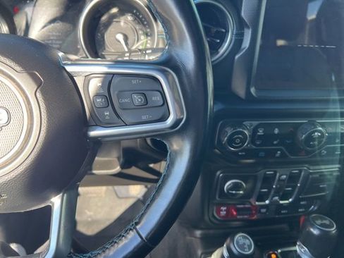 Used 2021 Jeep Wrangler Unlimited Rubicon 4xe w/ Steel Bumper Group image 17