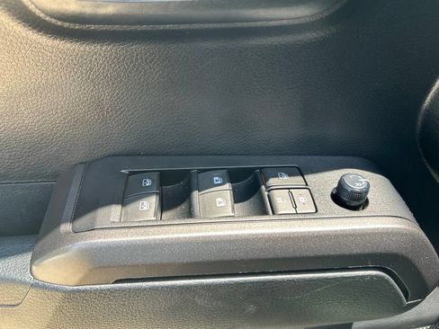 Used 2021 Toyota Tacoma TRD Pro AWD/4WD image 10