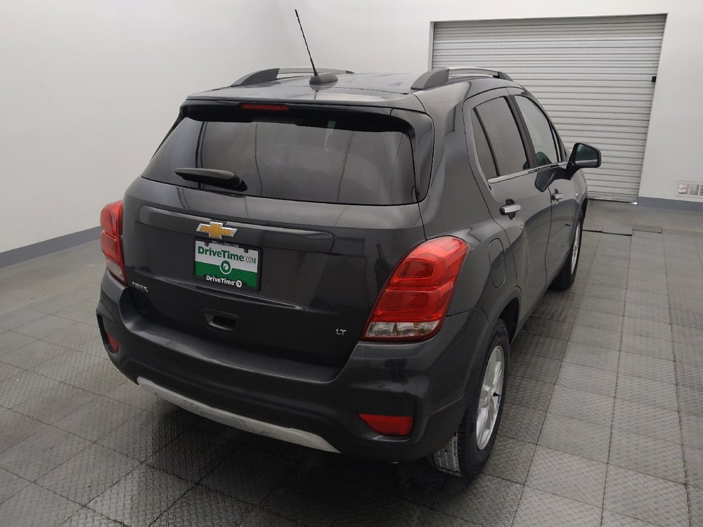 Used 2017 Chevrolet Trax LT w/ LT Convenience Package FWD image 7