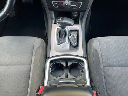 Used 2022 Dodge Charger SXT image 41