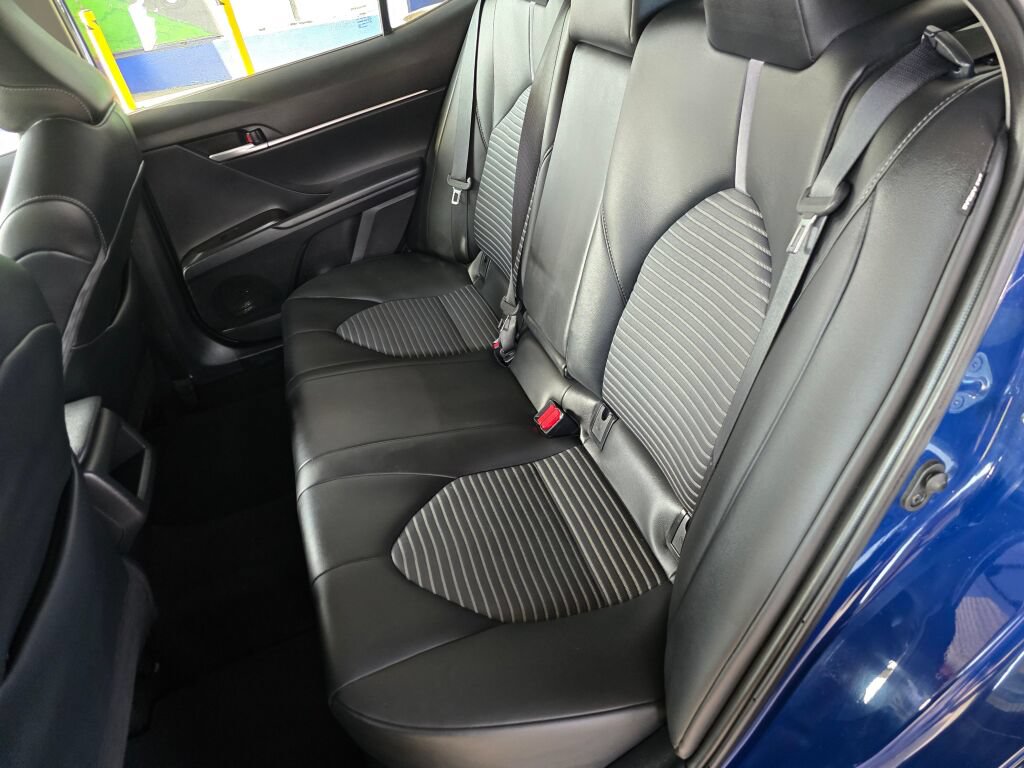Used 2024 Toyota Camry SE w/ Cold Weather Package FWD image 19