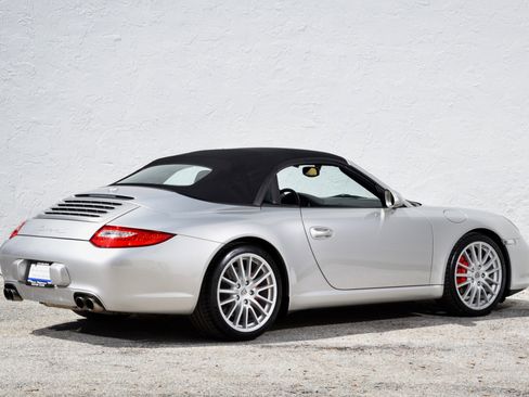 Used 2009 Porsche 911 Carrera S RWD image 28