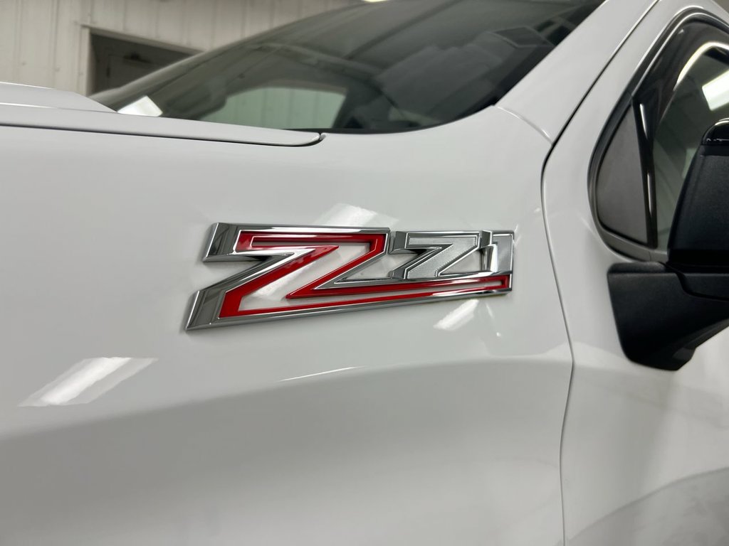 Used 2019 Chevrolet Silverado 1500 RST AWD/4WD image 26