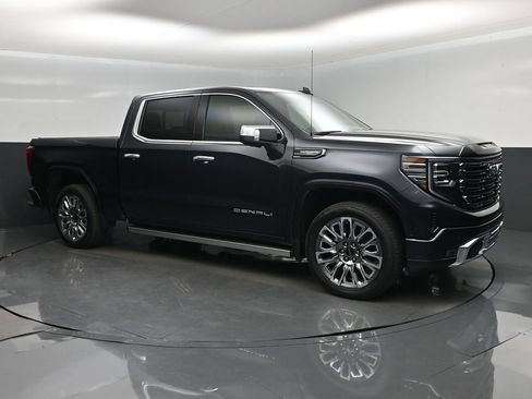 Used 2026 GMC Sierra 1500 Denali Ultimate AWD/4WD image 1