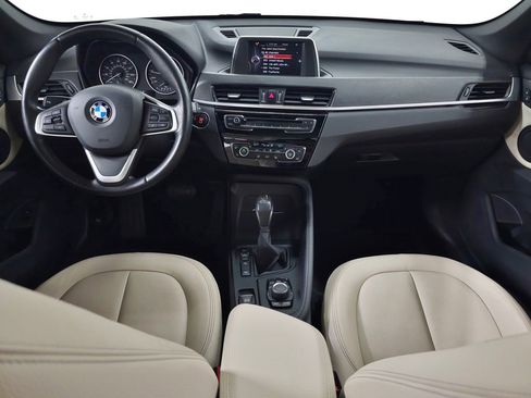 Used 2017 BMW X1 xDrive28i AWD/4WD image 11