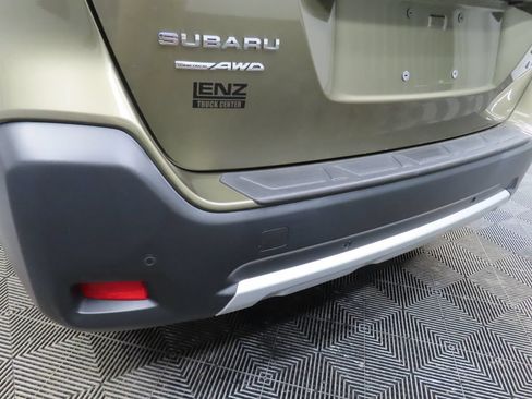 Used 2023 Subaru Outback Touring AWD/4WD image 42