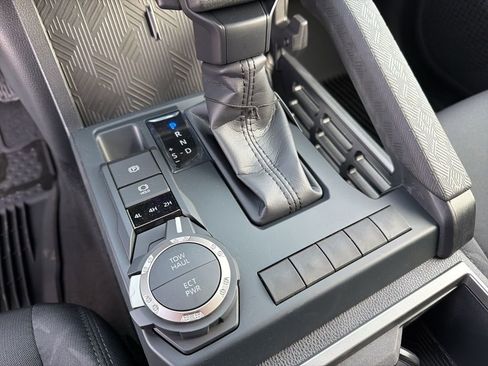 New 2026 Toyota Tacoma SR5 AWD/4WD image 10