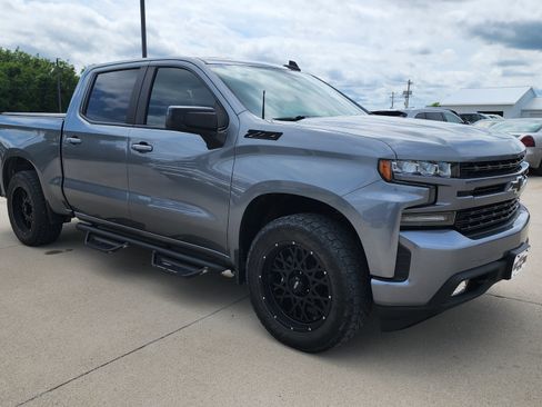 Used 2019 Chevrolet Silverado 1500 RST w/ All-Star Edition AWD/4WD image 3