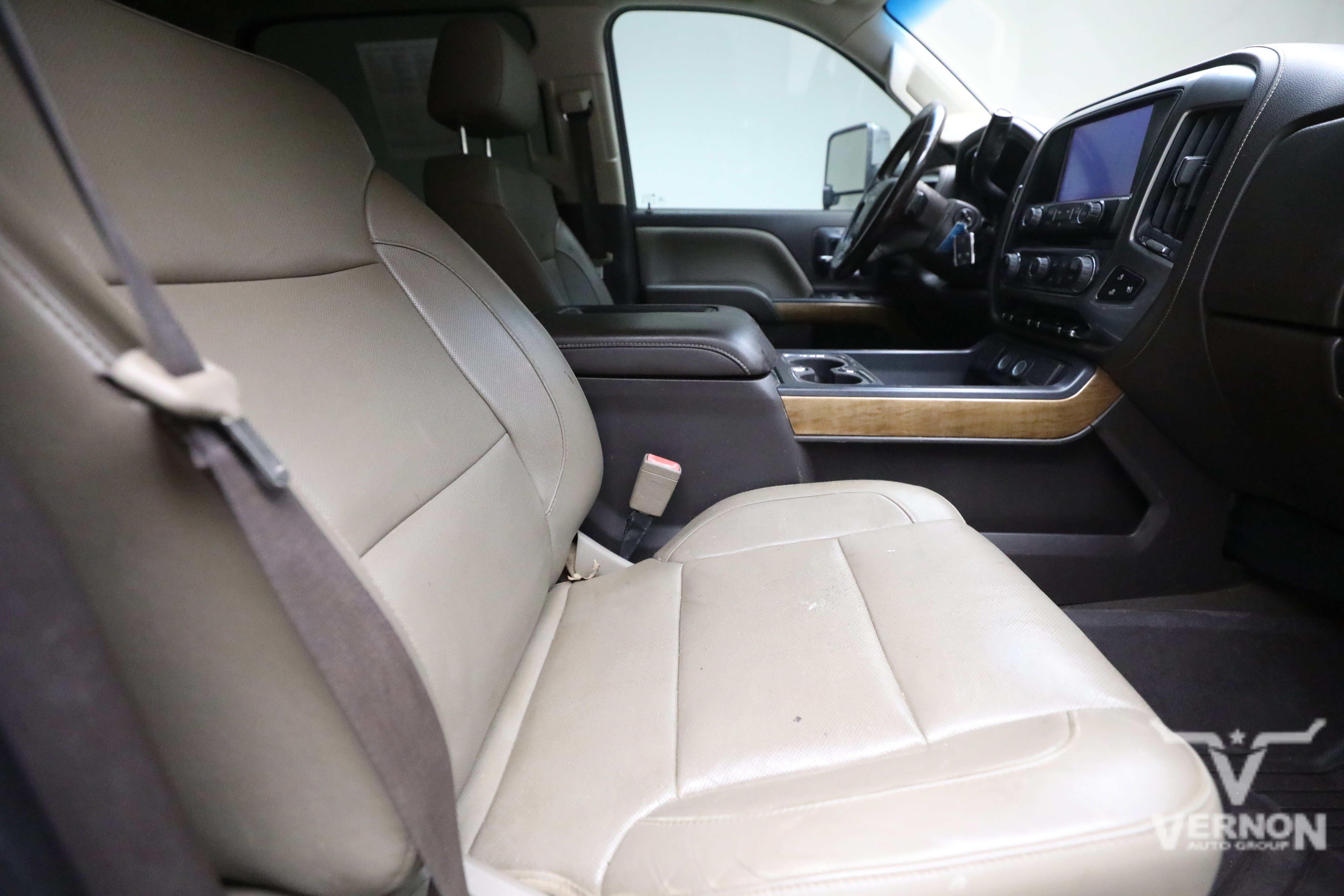 Used 2019 Chevrolet Silverado 3500 LTZ w/ Duramax Plus Package AWD/4WD image 11