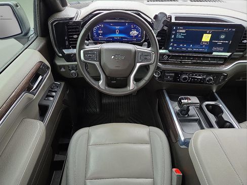 Used 2024 Chevrolet Silverado 1500 RST image 11