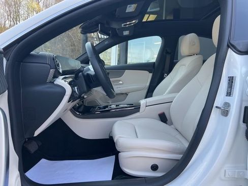 Used 2025 Mercedes-Benz CLA 250 4MATIC image 18