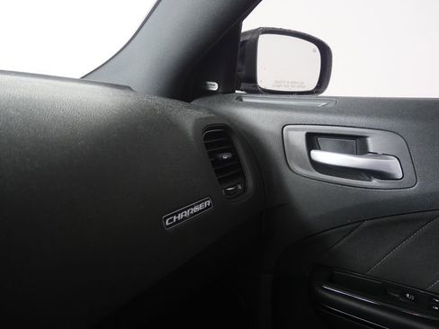 Used 2020 Dodge Charger GT w/ Blacktop Package image 18