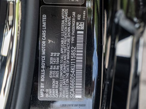Used 2019 Rolls-Royce Dawn RWD image 77