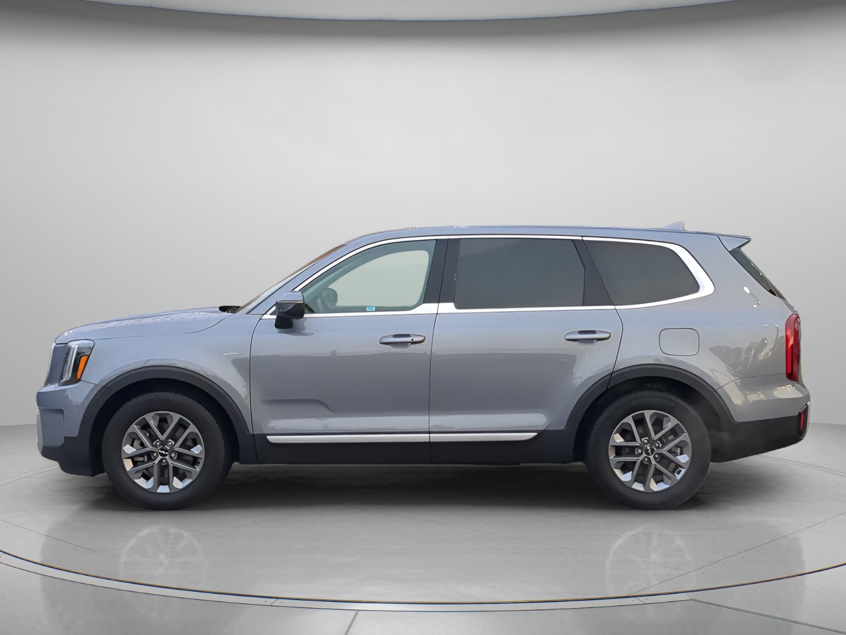 Used 2024 Kia Telluride LX AWD/4WD image 43