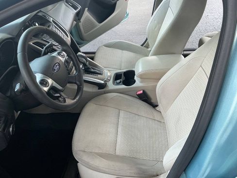 Used 2012 Ford Focus SEL FWD image 10