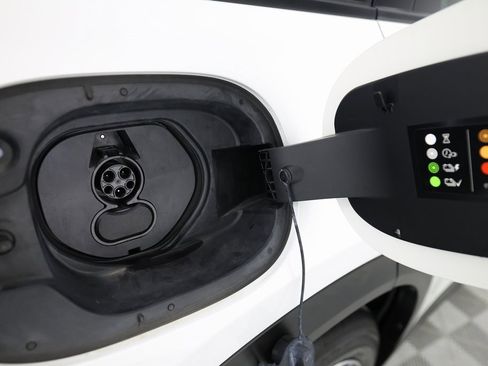 Used 2025 MAZDA CX-70 Plug-In Hybrid w/ Premium Pkg image 51