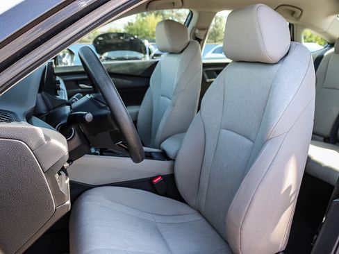 Certified 2025 Honda Accord LX image 17