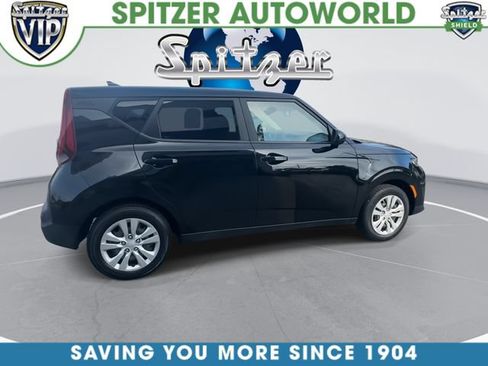 Certified 2022 Kia Soul LX FWD image 9