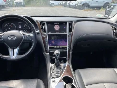 Used 2018 INFINITI Q50 Luxe image 6