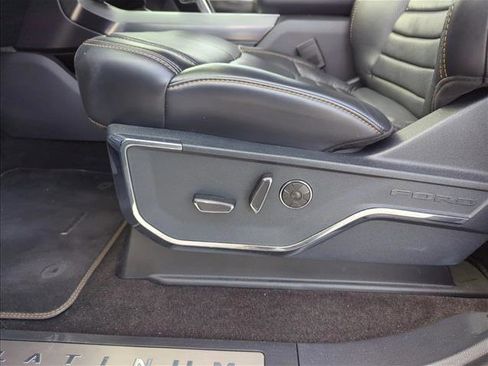 Used 2021 Ford F150 Platinum image 13