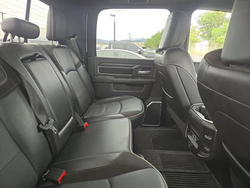 Used 2024 RAM 3500 Laramie w/ Sport Appearance Package AWD/4WD image 7