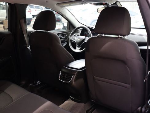 Used 2024 Chevrolet Malibu LT FWD image 28