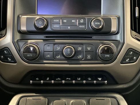 Used 2018 GMC Sierra 2500 Denali w/ Duramax Plus Package image 22