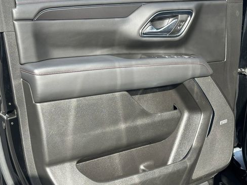 Used 2022 Chevrolet Tahoe RST w/ Luxury Package image 11